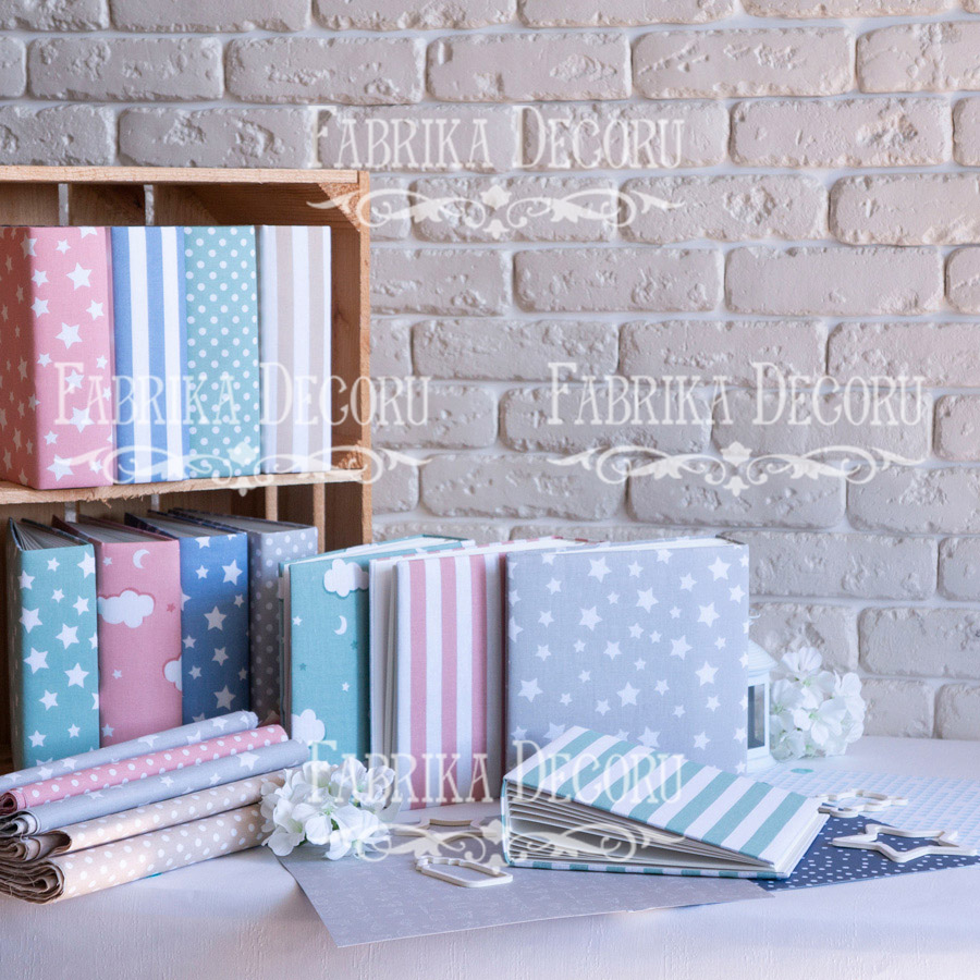 Blankoalbum mit weichem Stoffbezug Weiße und rosa Streifen 20cm x 20cm - foto 2  - Fabrika Decoru