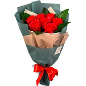 bouquet of 7 scarlet roses “scarlett”